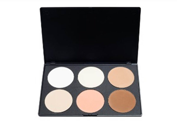 Contour Highlight Palette from Blank Canvass at Fashion.ie