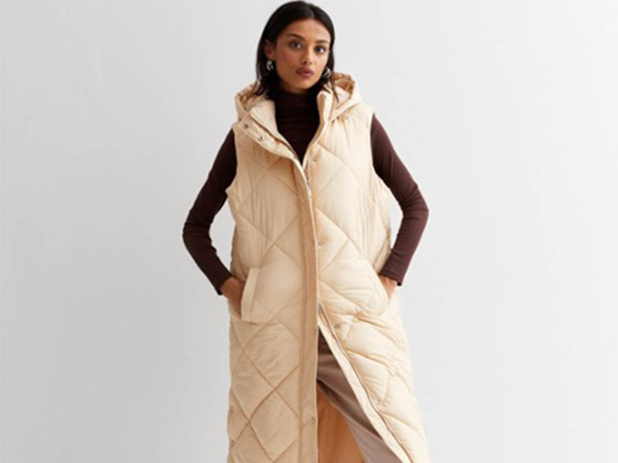 Diamond Quilted Long Hooded Puffer Gilet