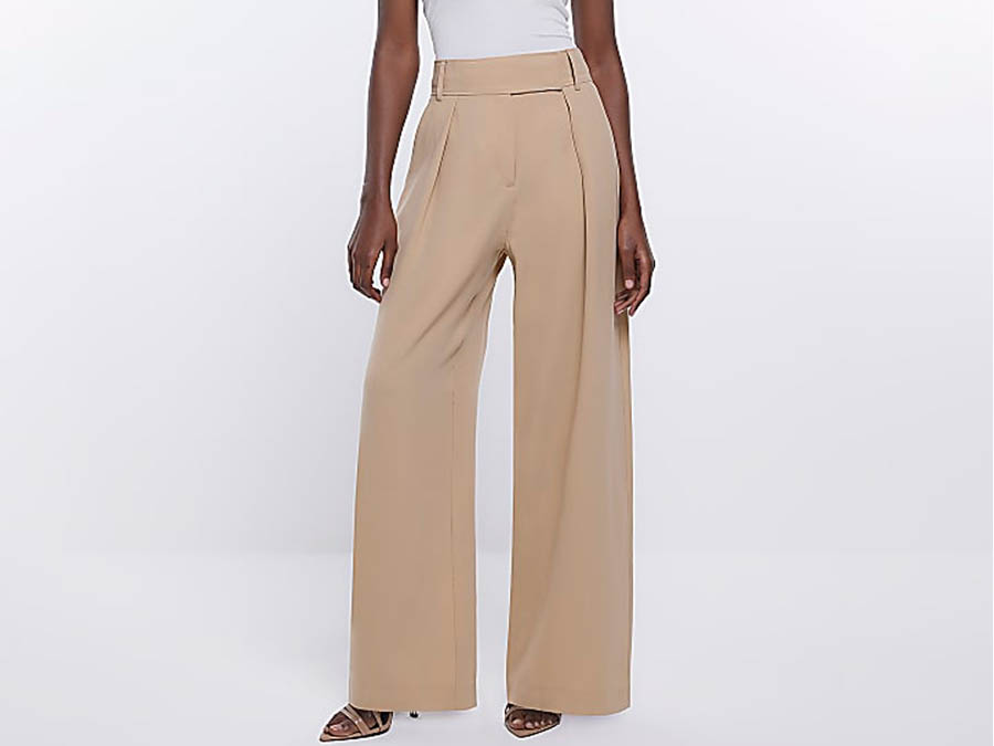 Top 10 Tips To Styling Wide Leg Pants This Autumn 