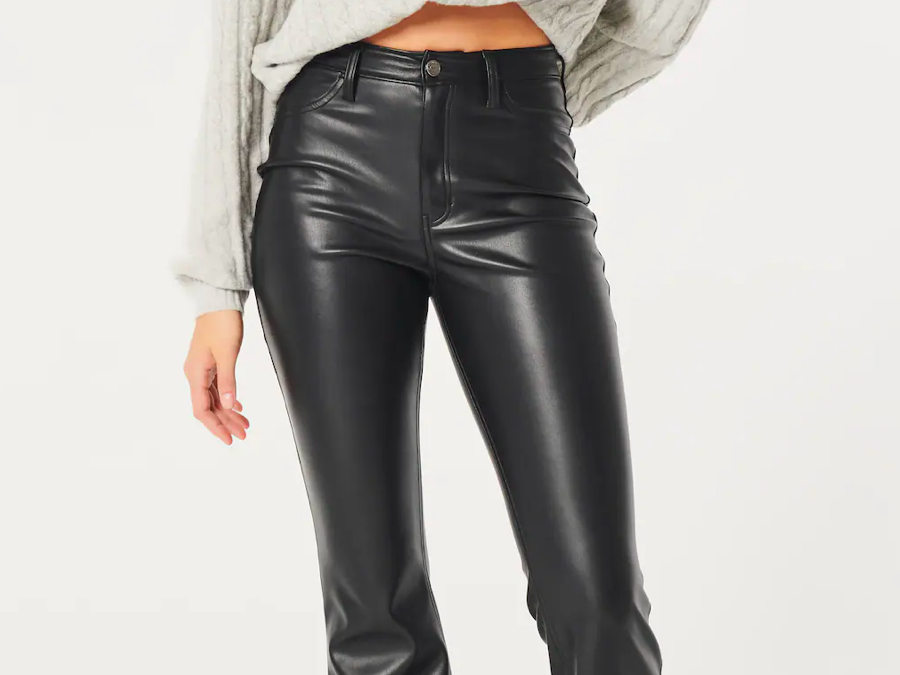 HOLLISTER - HIGH-RISE VEGAN LEATHER FLARE PANTS