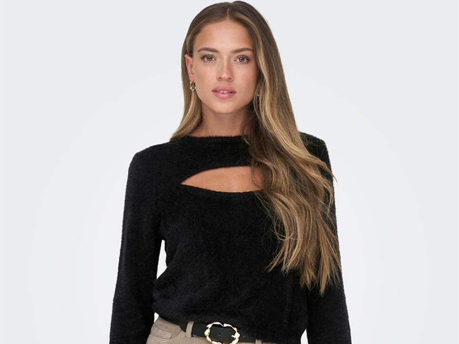 Knitted Cut Out Top - Fashion.ie 2023
