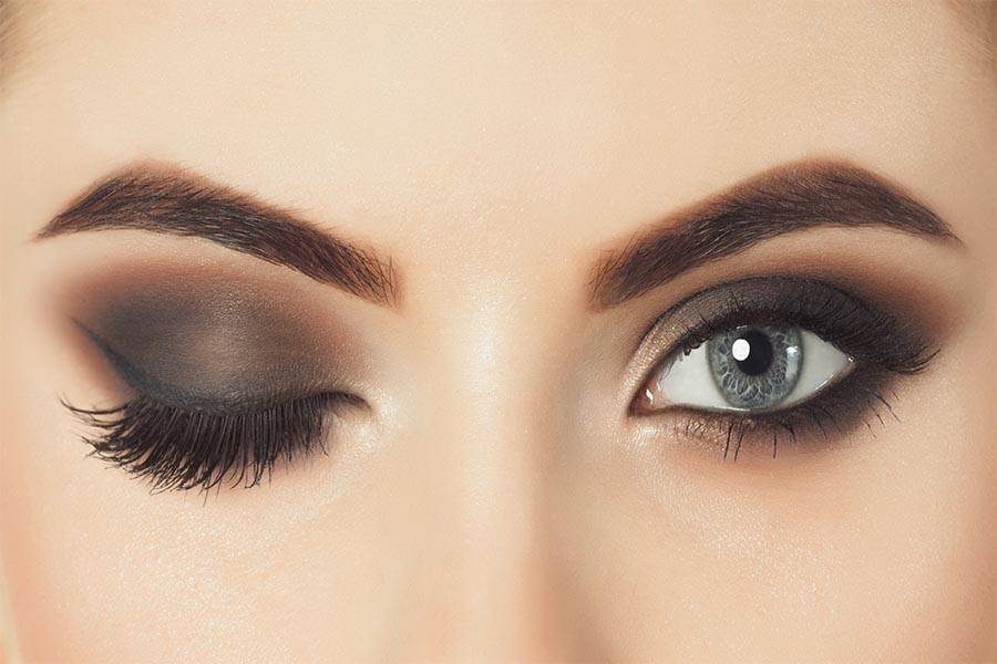 Beauty tips How to Powder Lashes Between Coats of Mascara Fashion.ie 2023