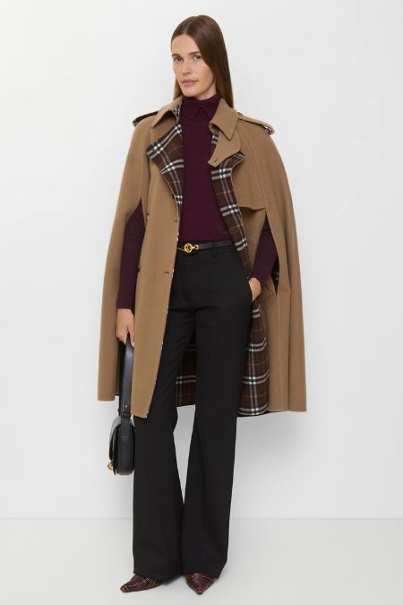 Burberry Ladies Wool Belmont Trench Cape. The latest in ladies designer coats this Autum 2025